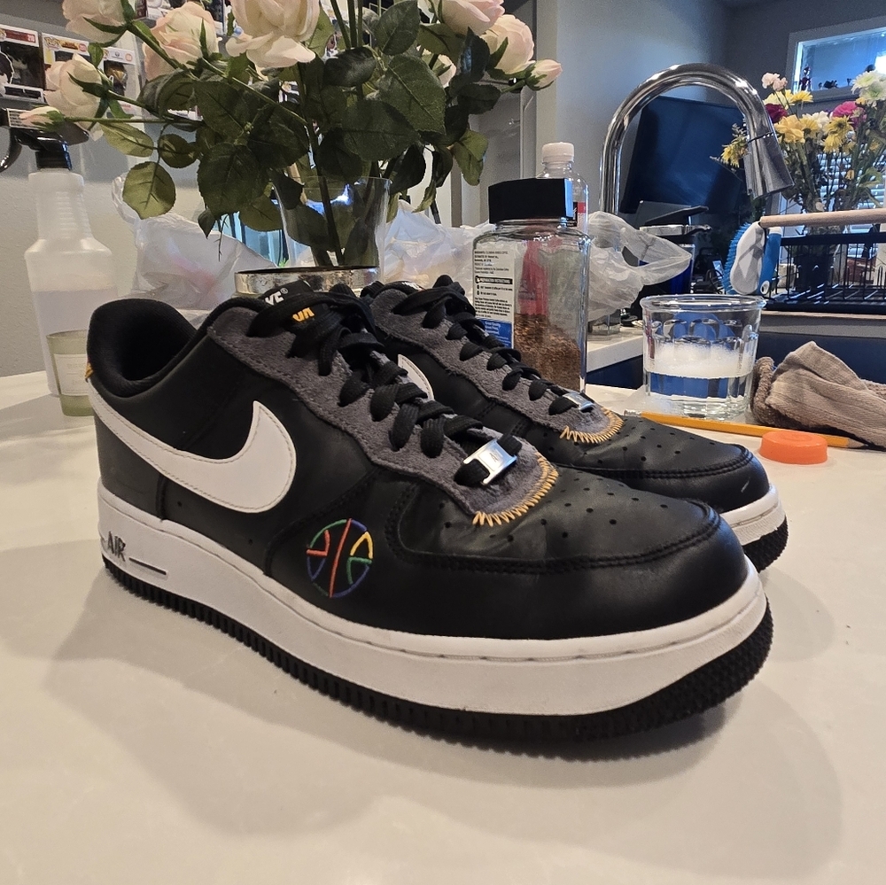 Nike Black and White Sneakers Iconic Style